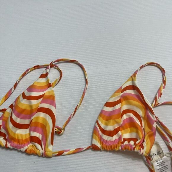 L*SPACE Helena Swirl Bikini Top Small Medium New - Picture 3 of 6